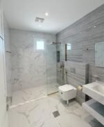 ⁦RENOVATED VILLA | 7 MASTER BDR MAJLIS DRIVER ROOM، أم صلال⁩ - الصورة ⁦2⁩
