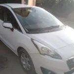 Peugeot 5008 2015 للبيع الشرقية