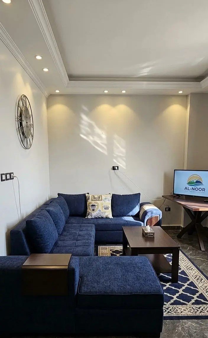 187335629-800x600 شقة للايجار المفروش كامب شيزار - الصورة 1