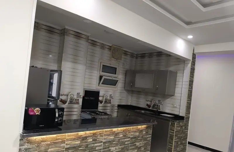 187712285-800x600 شقة غرفتين وصالة مفروشة للإيجار - الصورة 1