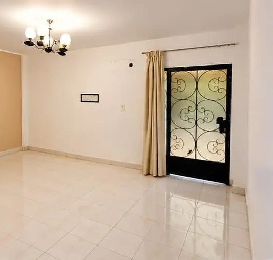 188149592-800x600 شقة أرضي بجاردن للإيجار بالرحاب 195م (155م + 40م حديقة) - الصورة 1