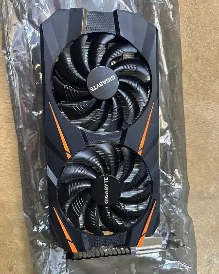 1979049-800x600 Gigabyte GeForce GTX 1060 OC للبيع بنيد القار، - الصورة 1
