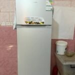 General golden fridge للبيع المدينة