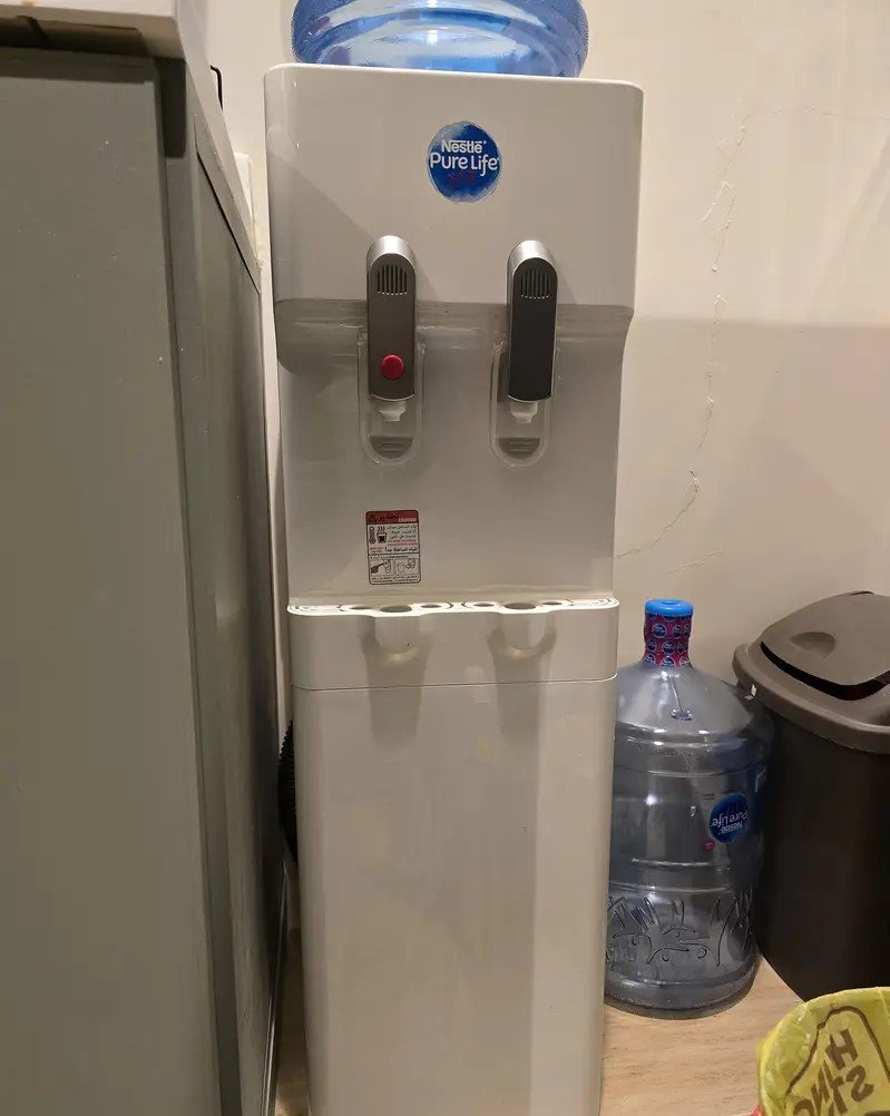 5088996-800x600 Nestle Pure Life Water Cooler للبيع الرياض - الصورة 1