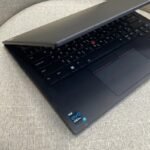 Lenovo ThinkPad X1 Carbon للبيع الرياض