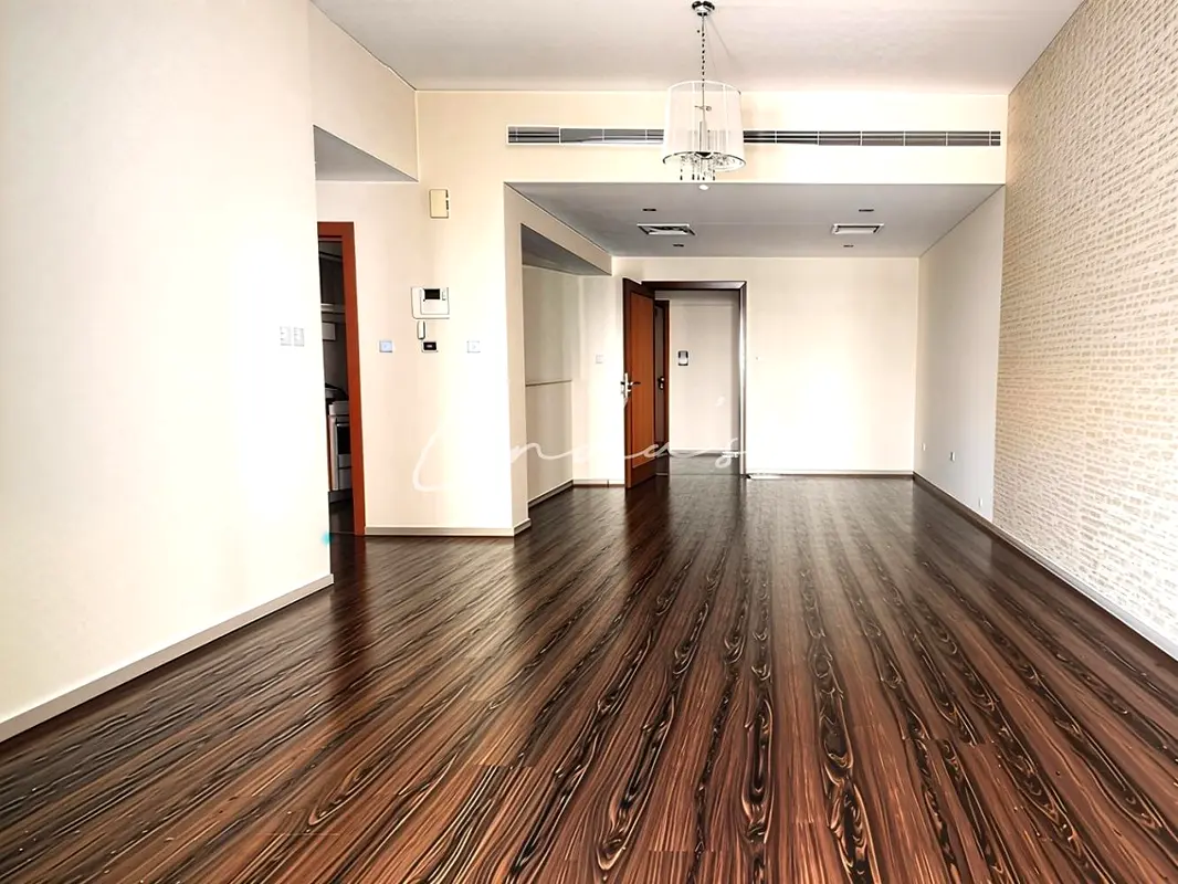 6323871ec924404598b0d8f0403b3744- Emaar 1BR | Corner Unit | Rented | Pool View للبيع - الصورة 1