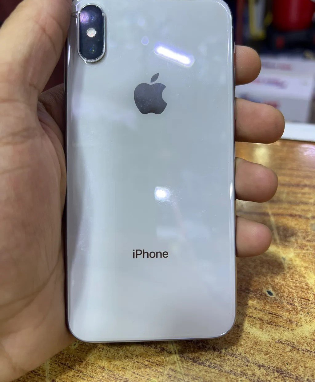 722ea207c03696324afb178da34f64189e49796a94a98f03090119aadac6d408 آيفون x ذاكرة 256 للبيع - الصورة 1