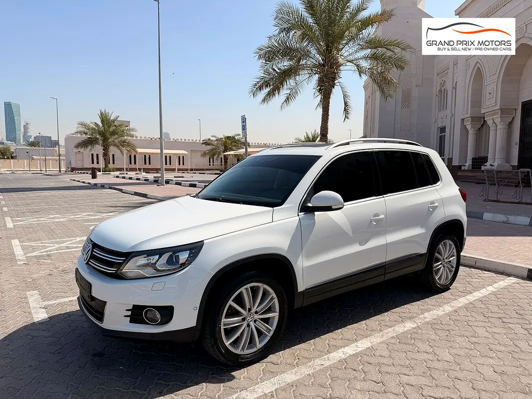 76d1b5b30ef54a53927a537f71153dbf- Volkswagen Tiguan Sport 2016 للبيع - الصورة 1