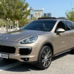 Porsche Cayenne Platinum Edition 2016 للبيع