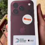 iphone 18 Pro - 100% Battery (10 charges only)