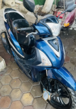 سكوتر بحالة ممتازه كسر زيرو sym200