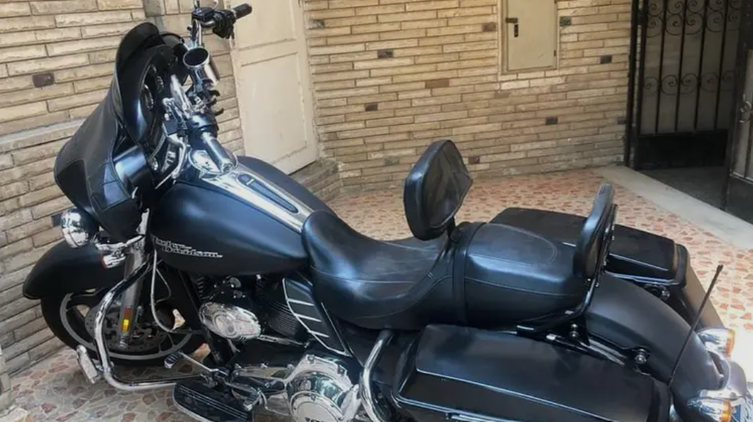Screenshot-2026-10-20-174136 Harley Davidson Street Glide 2012 For Sale - الصورة 1