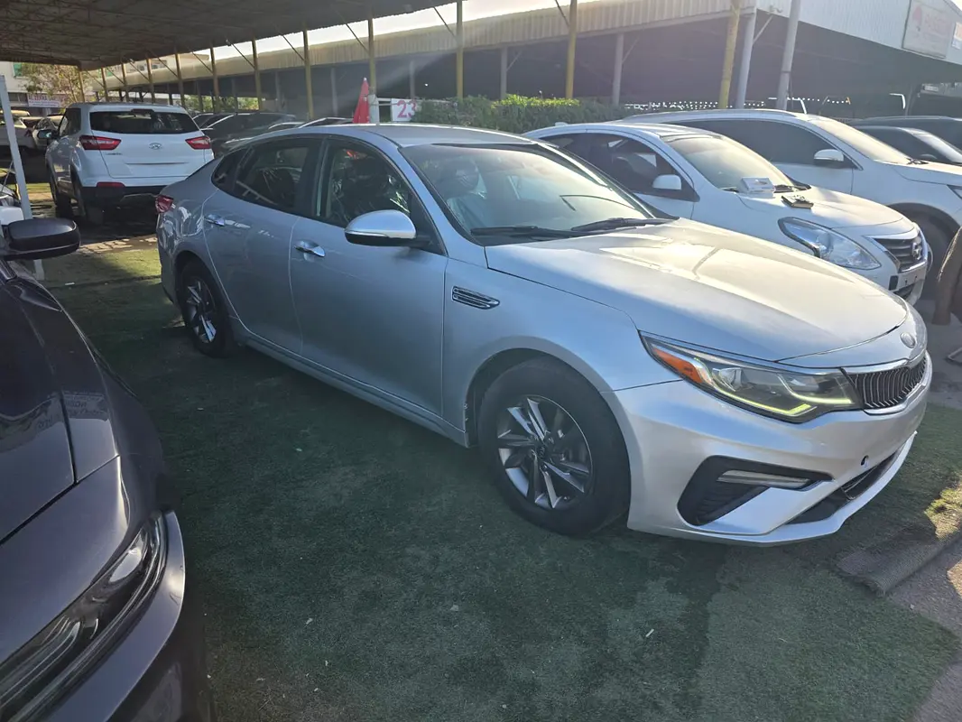 f4279c0a6c7c4ffa87bf56eedb486d29- Kia Optima EX 2020 للبيع - الصورة 1