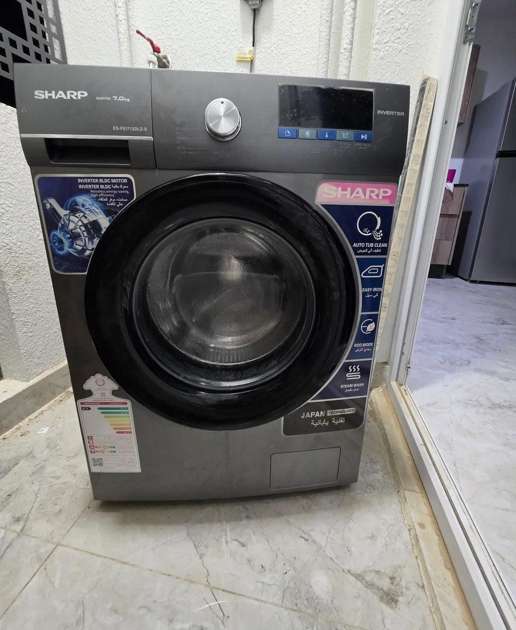 fedd69aa68334e50000ab8acb28d08ae8c0e3ae43d02232d811046303b5a5d8c Sharp 7kg loader washing machine للبيع مسقط - الصورة 1